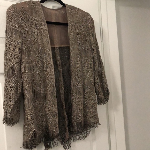 Elegant Dress Cover Up - cropped coat size medium - Picture 5 of 5